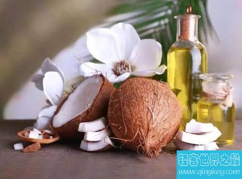 椰子油的功效与作用，对皮肤有很大好处。