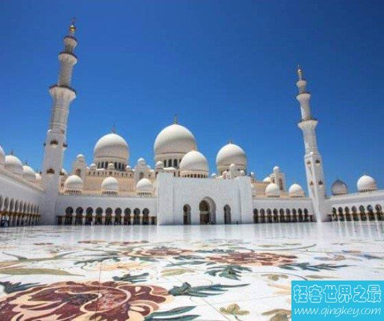 世界上最大的清真寺，占地35万平方米