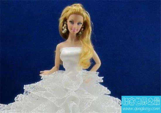 世界上最贵的芭比娃娃，市场价值高达32.25万美元！