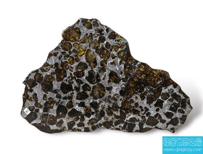 世界上最美的陨石，酷似一个散闪闪发光的金色蜂巢
