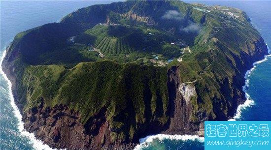 世界九大最不可思议村落，青之岛的村民竟然与火山一起生活！