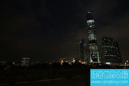 香港最高的楼据说非常的漂亮 让人眼前一亮