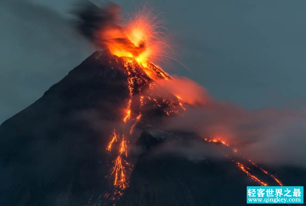 地球历史上最大的火山爆发：坦博拉火山（6万人丧生）