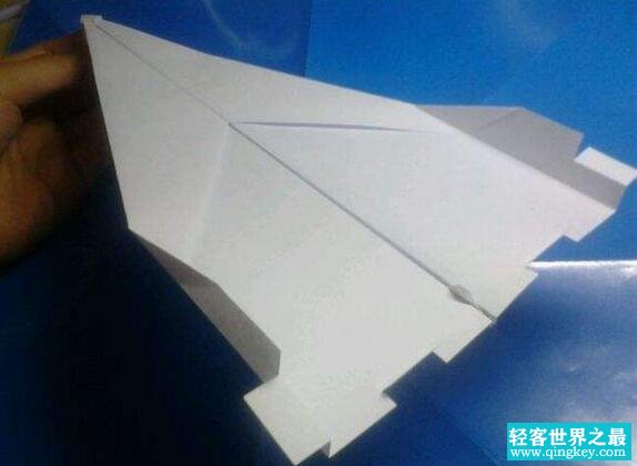 史上最牛纸飞机，复仇者纸飞机(飞行30米/滞空20秒)