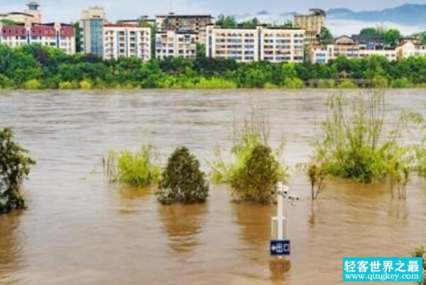 山西为何遇罕见秋汛：大气环流形势稳定(东高西低)