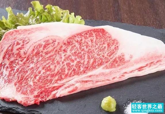 吃不到牛肉的日本人1公斤和牛卖1.2万？ （培育出顶级和牛方法）