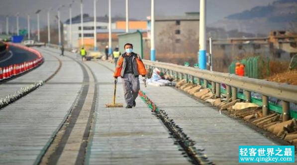 太阳能公路为啥会失败？实在是太难进行（新概念公路）