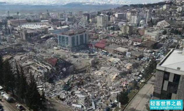 土耳其地震隐秘地层是什么（熔岩区域）