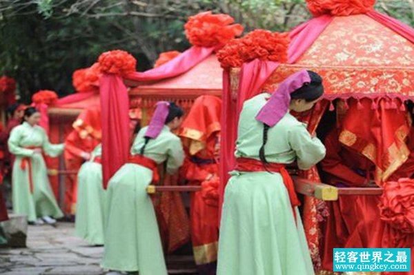 陪嫁媵侍是什么意思?富家女子出嫁时为何要准备媵侍