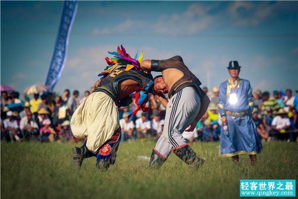 那达慕大会是哪个民族的节日 蒙古人的传统节日