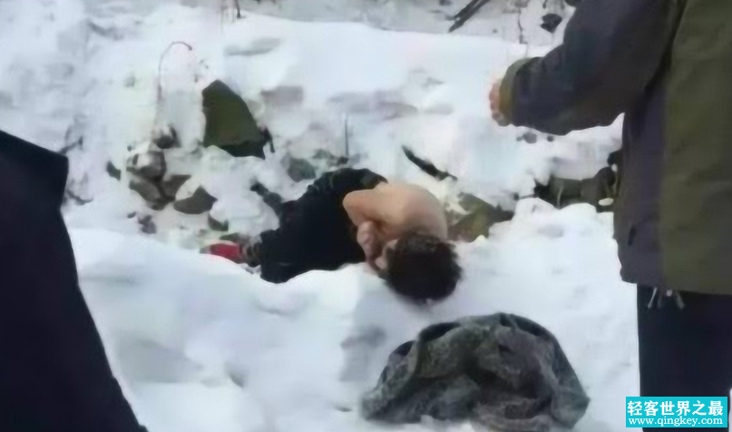 黑龙江男子醉酒后雪地转圈 居然冻掉十个脚趾（醉酒安全）