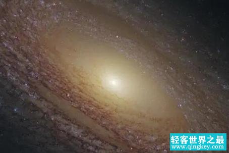 婴儿宇宙为什么更容易诞生生命？科学家：那时的宇宙充满水和氧气