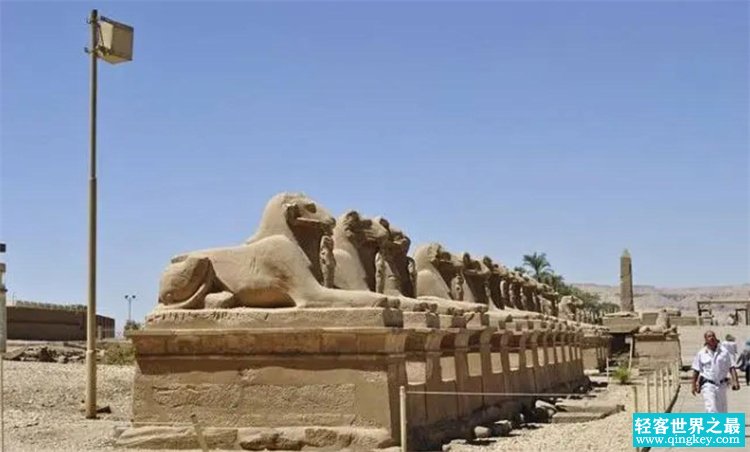 曾经辉煌的埃及 是如何走上衰落的道路 沦为一个三流国家的?